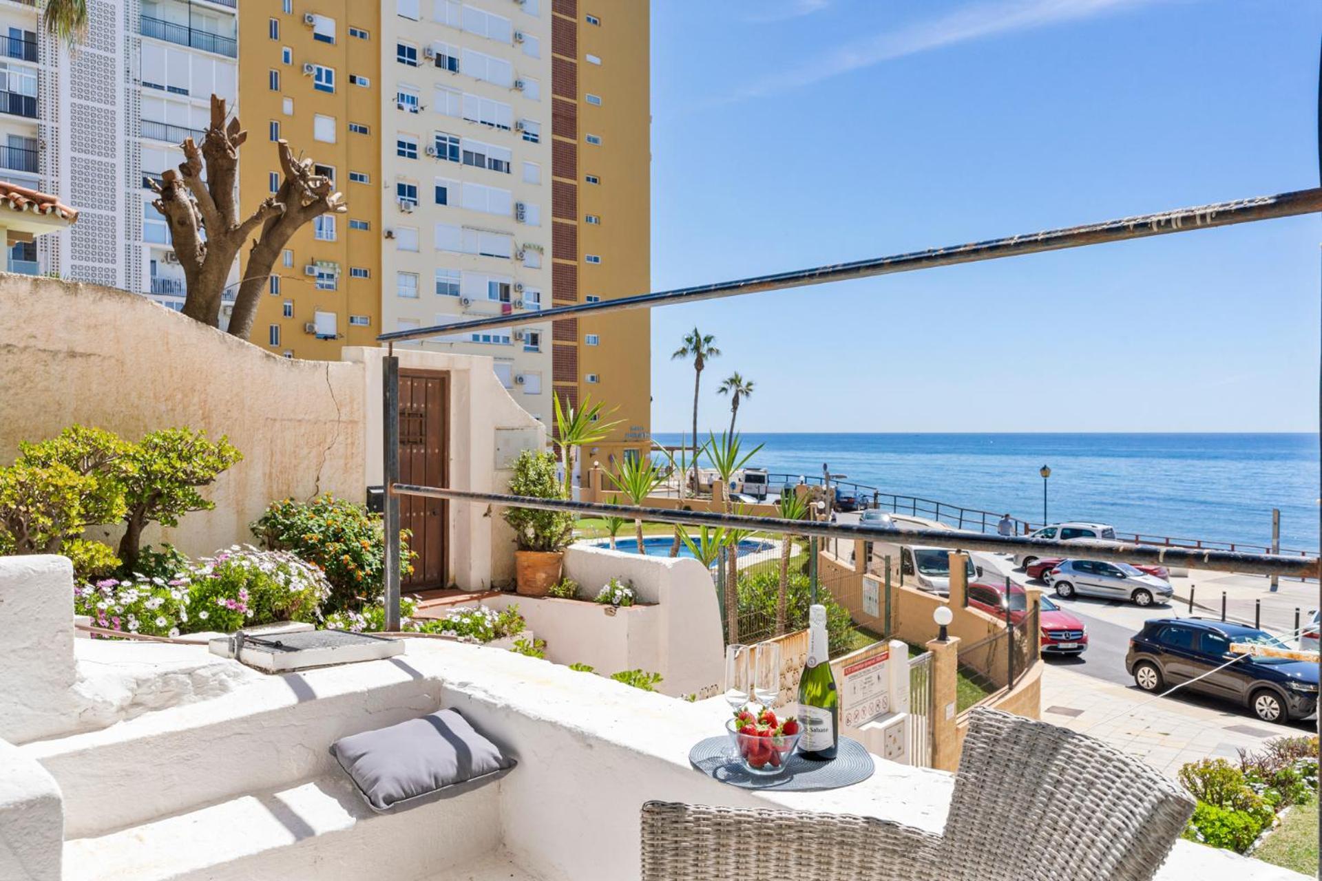 Beachfront Calahonda Apartment By Costarentals - Ref 89 Sitio de Calahonda Extérieur photo